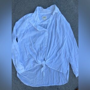 Anthropology Maeve white light weight button up top